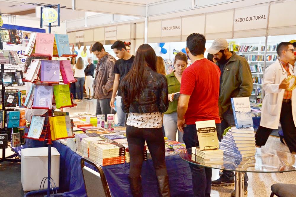 feira-do-livro-2016-adri-3