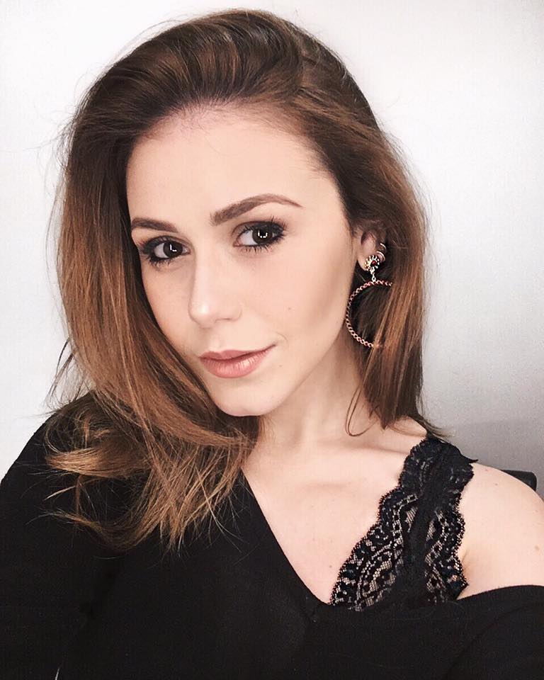 camila-nardia