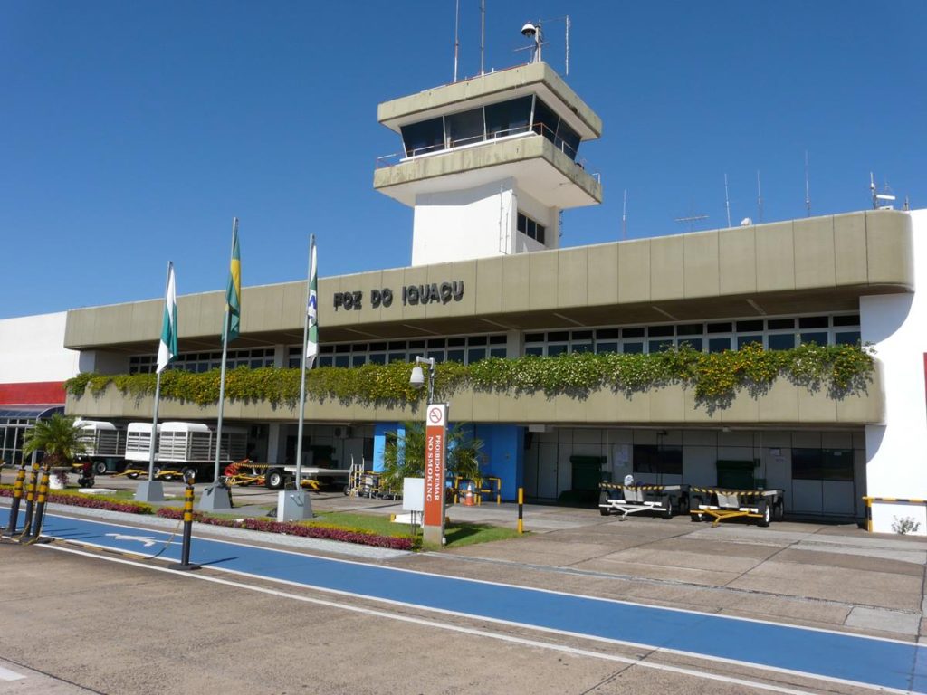 Resultado de imagen para Aeroporto Foz do IguaÃ§u