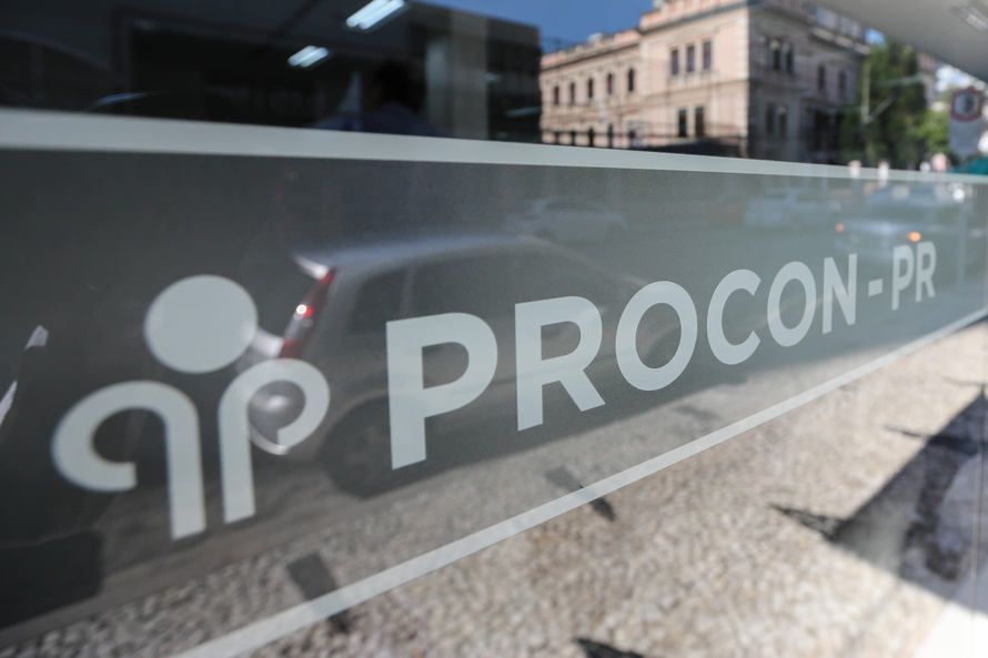 Procon/PR começa a utilizar novo sistema de atendimento ao consumidor 